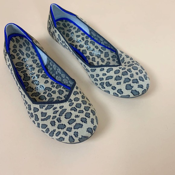 Rothy's Women's Tan Leopard Spotted Print Round Toe Flats Size 8 - Picture 2 of 12